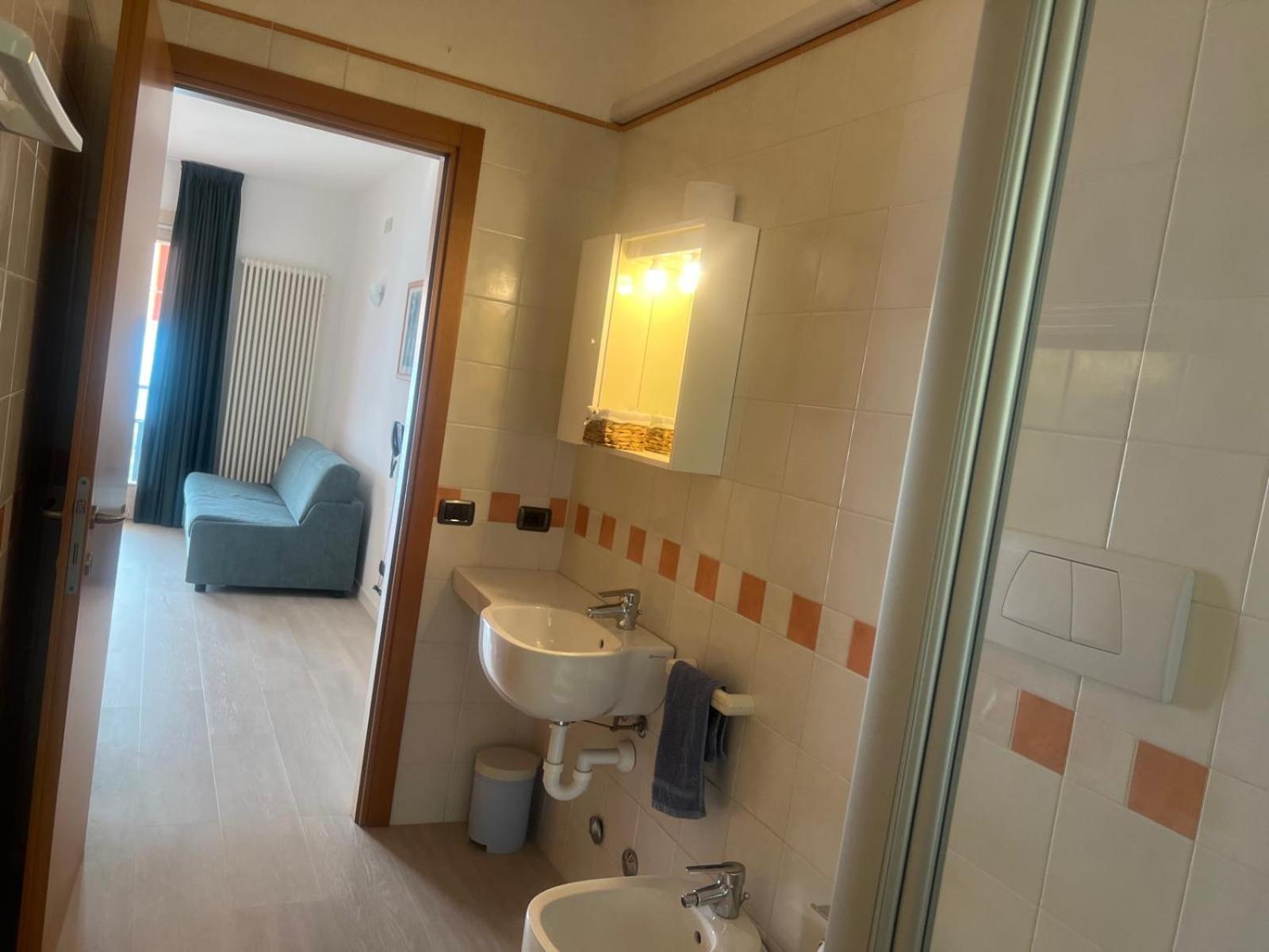 Residence Villa Al Lido Brenzone sul Garda Exterior photo