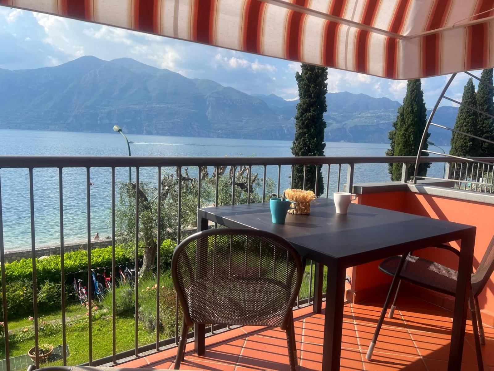 Residence Villa Al Lido Brenzone sul Garda Exterior photo